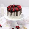 Gift Chocolate Drip Berry Cake (Half Kg)
