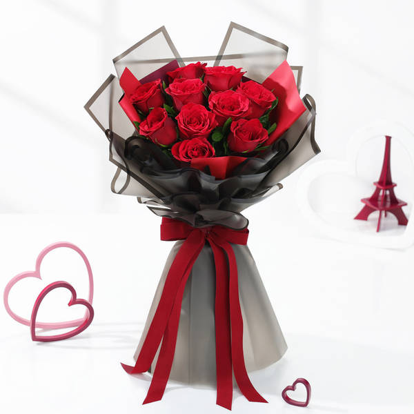 10 Beautiful Red Roses Bouquet