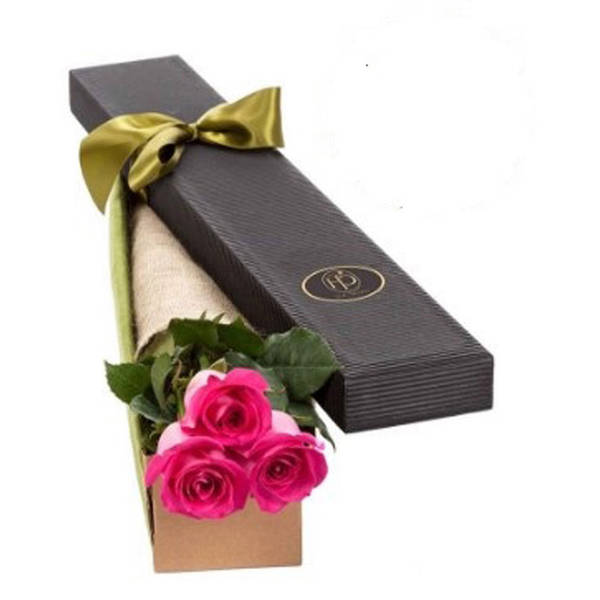 3 Pink Roses Box