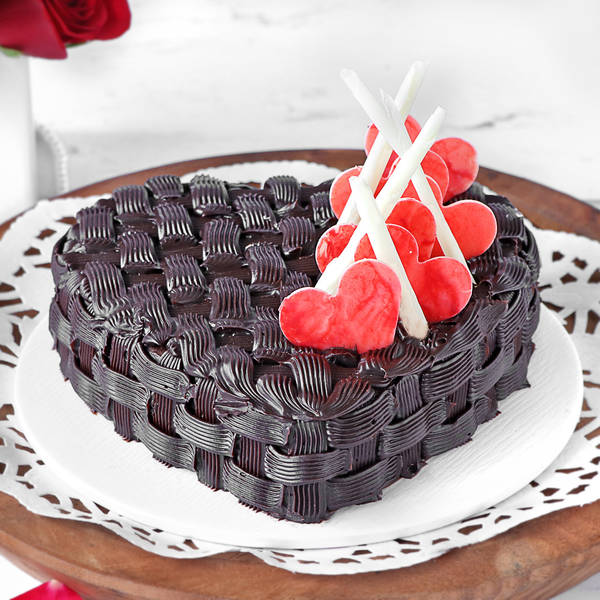 Basket Weave Heart Chocolate Cake