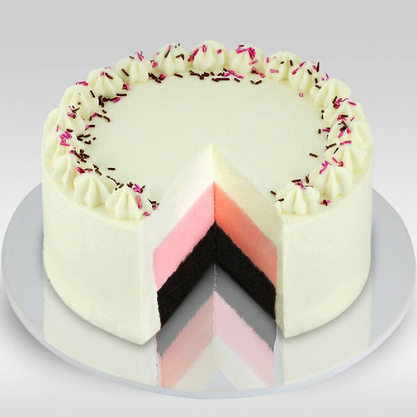 Best In Town Neopolitan Cake (Half Kg)