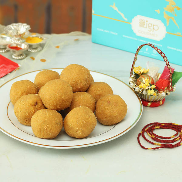 Bhai Dooj Tikka with Besan Ladoo