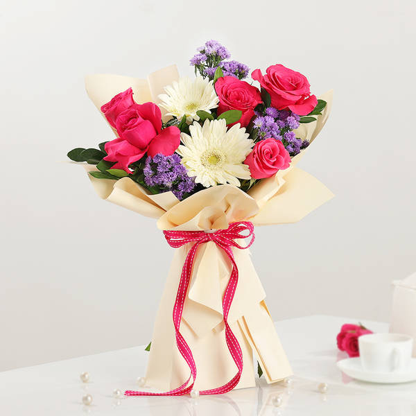 Blooming Joy Gift Bouquet