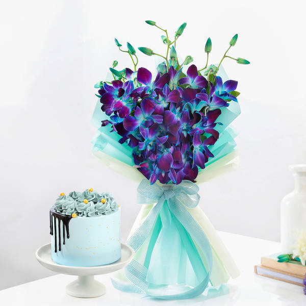 Blue Blooms And Sweet Delight Combo