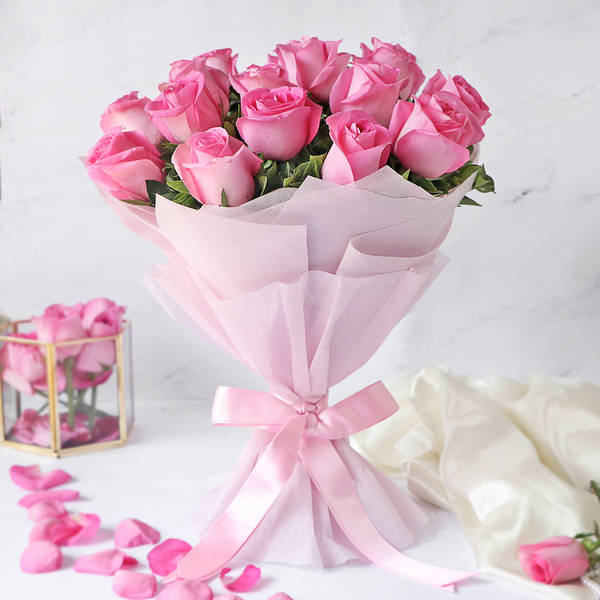 Bunch of 15 Pink Roses