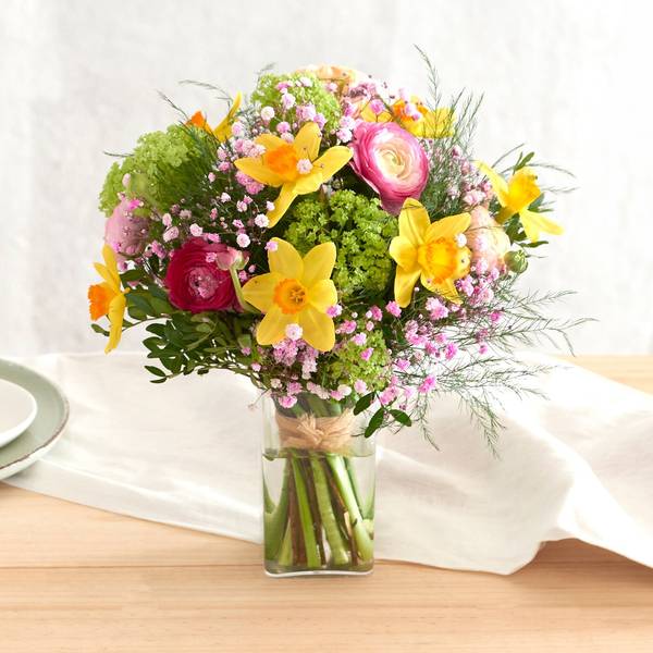 Caline and free vase