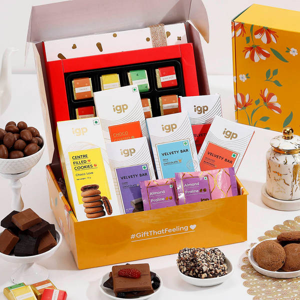 Chocolate Burst Deluxe Hamper