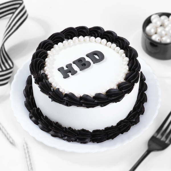 Classic Black And White Cake (1 Kg)