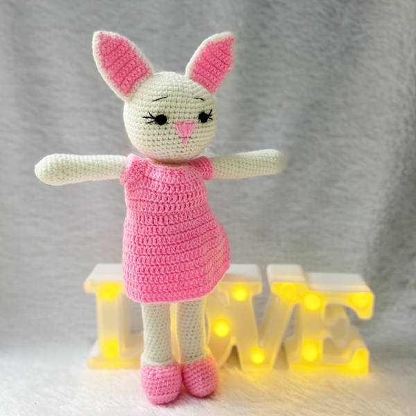 Cute Handcrafted Crochet Kitty - Single Piece