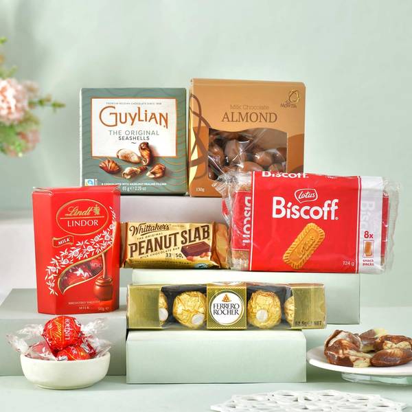 Decadent Chocolate And Nuts Gift Hamper