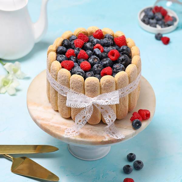 Decadent Mixed Berries Cake (1 Kg)