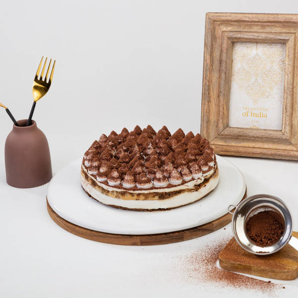 Delectable Tiramisu Cake (1Kg)