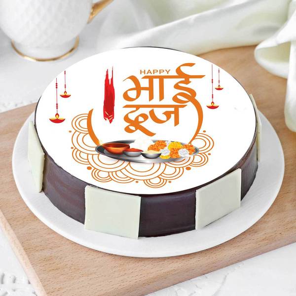 Delicious Cake for Bhai Dooj