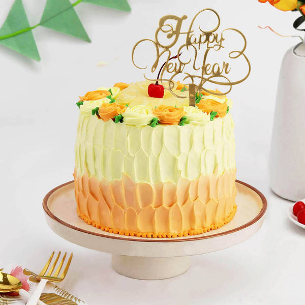 Delicious Creamy Pineapple Cake