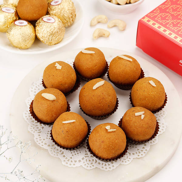 Desi Ghee Besan Laddoo (400 gm)