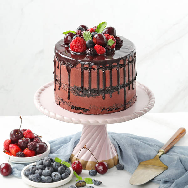 Divine Choco Berry Cake (2 Kg)