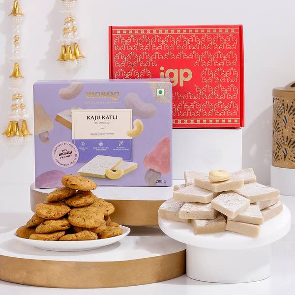 Diwali Delicacies Gift Combo