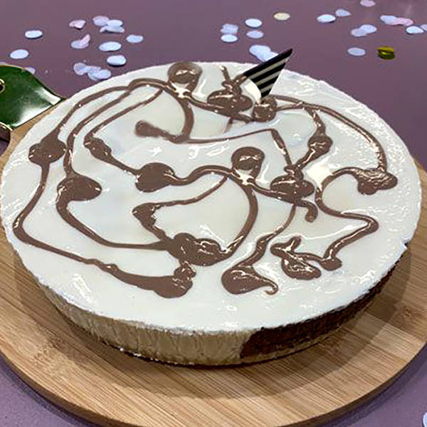 Eggless Caramel Cheesecake