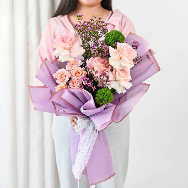 Enchanting Avalanche Roses Bouquet