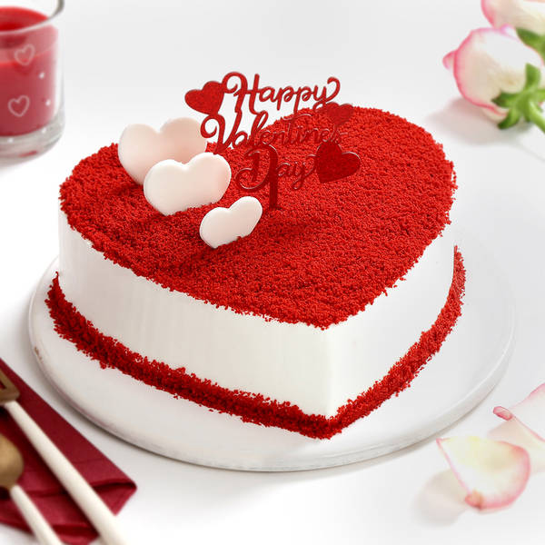 Enchanting Love Fusion Cake (1 Kg)