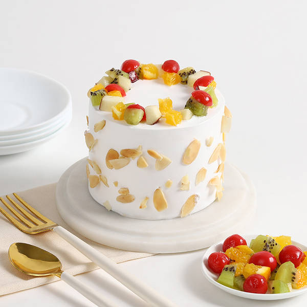 Exotic Fruit Fusion Mini Cake (250 GM)