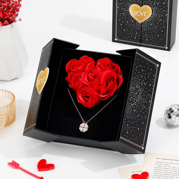 Exquisite Hearts Rose Gold Necklace For Her