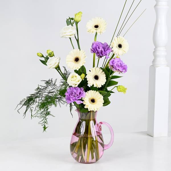 Fresh Floral Charm Valentineï¿½s Day Arrangement