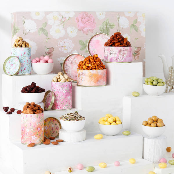 Glowing Moments Gift Hamper