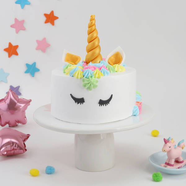 Golden Horn Floral Unicorn Cake (1.5 Kg)