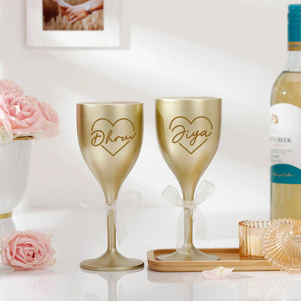 Golden Luxe Personalized Wine Glass Set For Couples