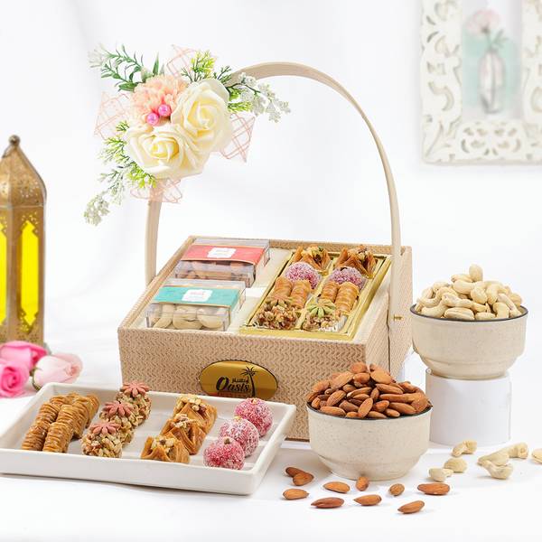 Gourmet Baklava Delight Gift Box