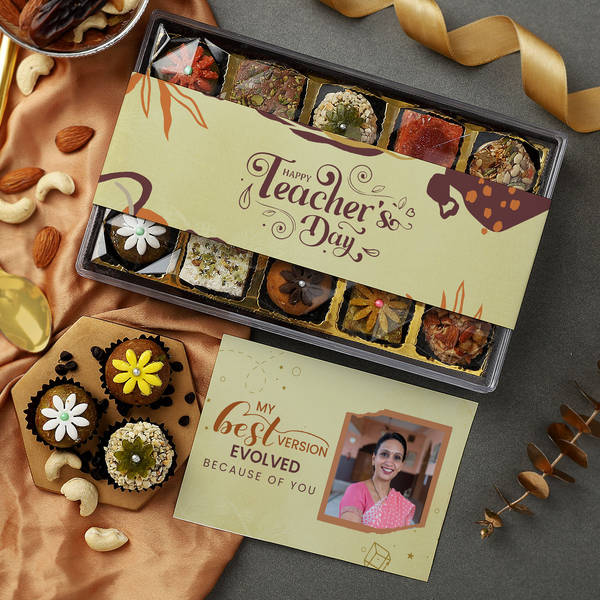 Gourmet Treat Personalized Hamper