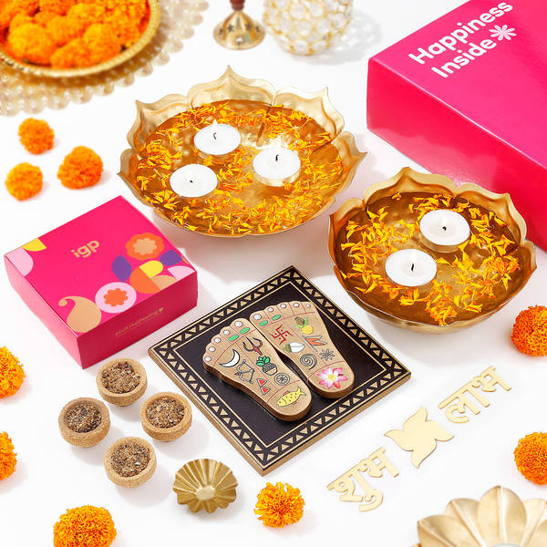 Graceful Charan Paduka Diwali Hamper
