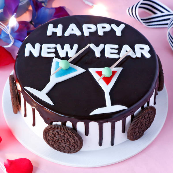 Happy New Year Oreo Cake (1 Kg)