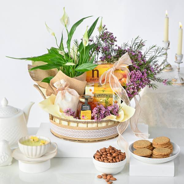 Healthy Surprise Snacks Hamper