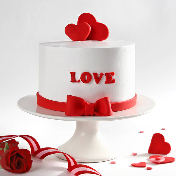Hearts and Love Cake For Couple (1 Kg)