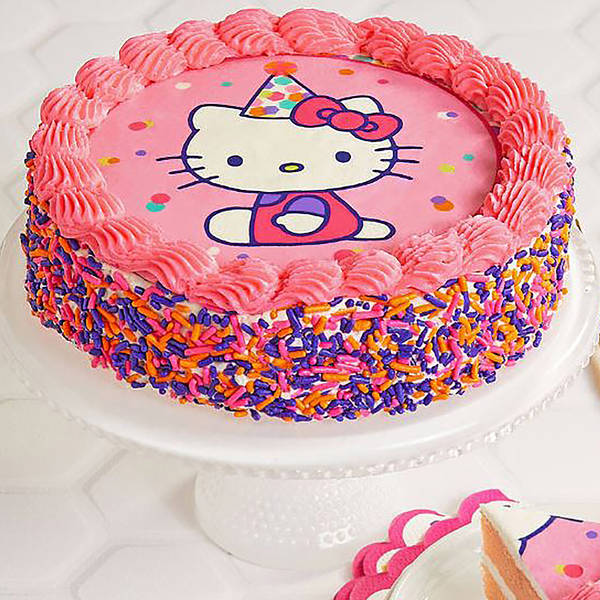 Hello Kitty Birthday Cake