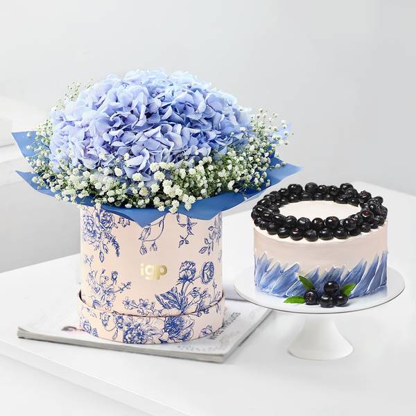 Hydrangea Bliss And Berry Treat