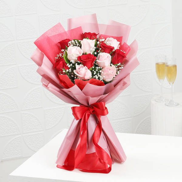 IGP Love Affair of 6 Red and 6 Avalanche Roses