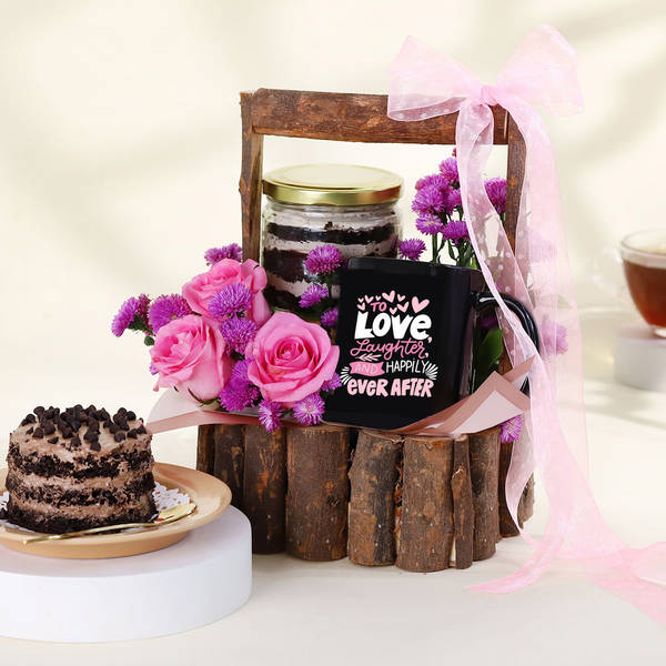Lilac Blooms  Love Hamper