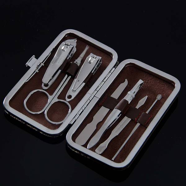 Manicure & Pedicure Kit