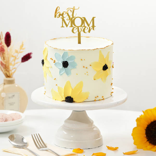 Mother's Day Special Floral Cake (1 kg)