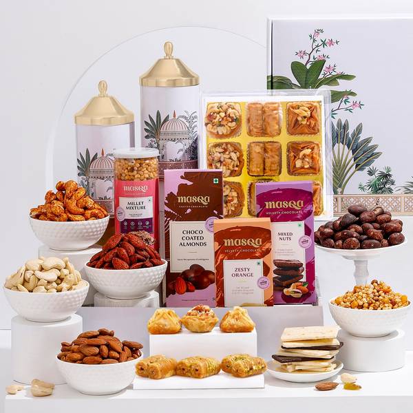 Nuts And Nibbles Royale