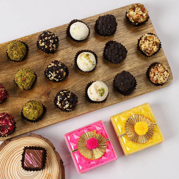 Organic Gulaal With Premium Sweets Holi Hamper