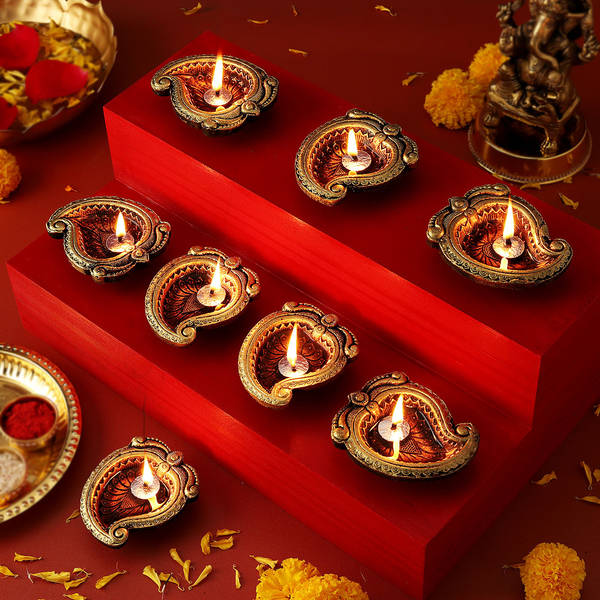 Paisley Shaped Clay Diyas - Set of 8