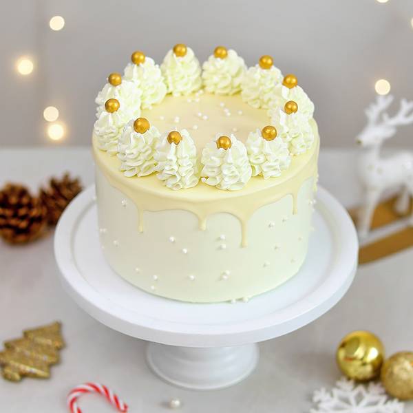 Pearlwhirl Winter Luxe Cake