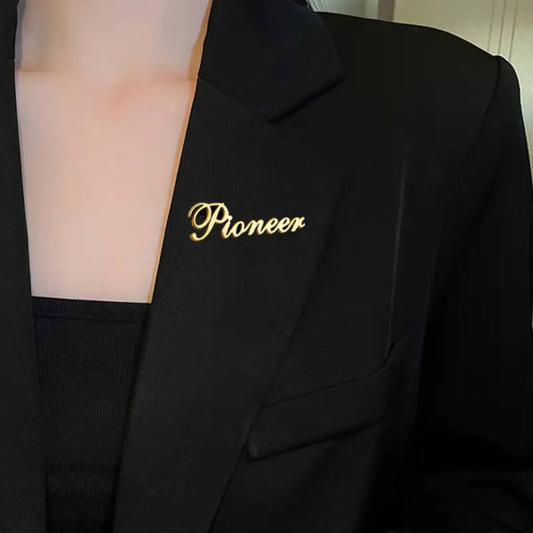 Personalized Gold Name Brooch Pin For Women