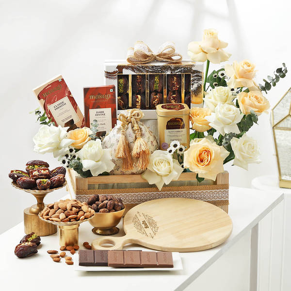 Personalized Lavish Love And Treats Hamper