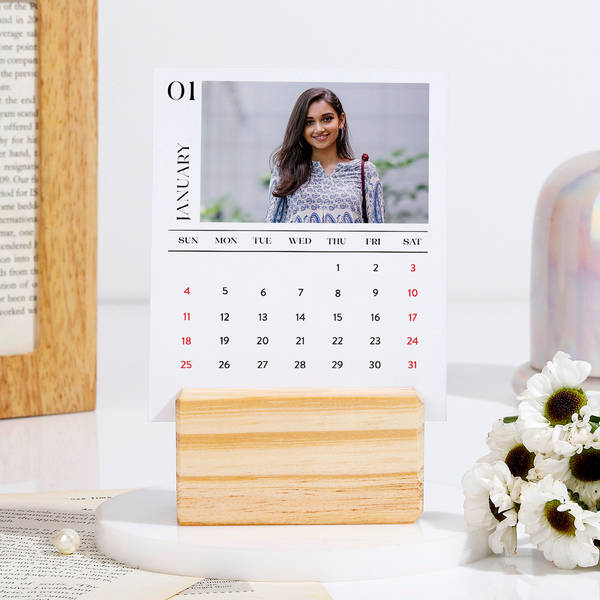 Personalized Photo Desk Calendar With Wooden Base