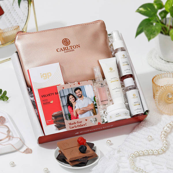 Personalized Rose Gold Radiance Anniversary Hamper